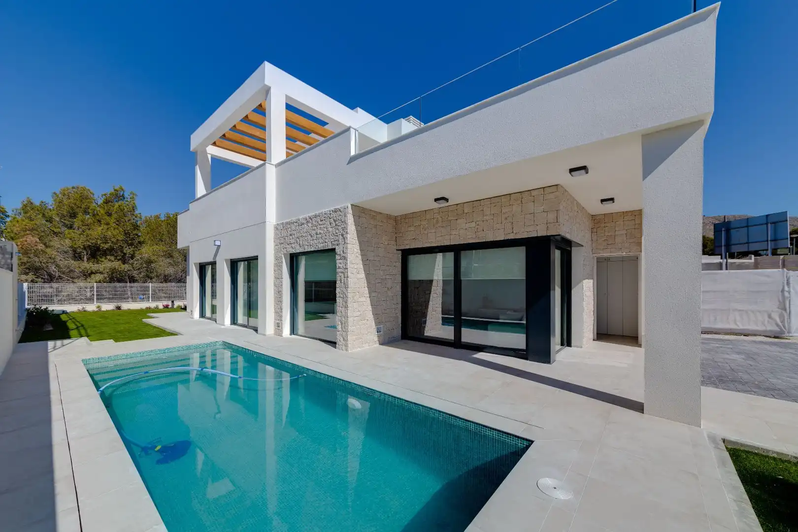 Casa amb piscina en venda a Golf Bahía, imagen 13