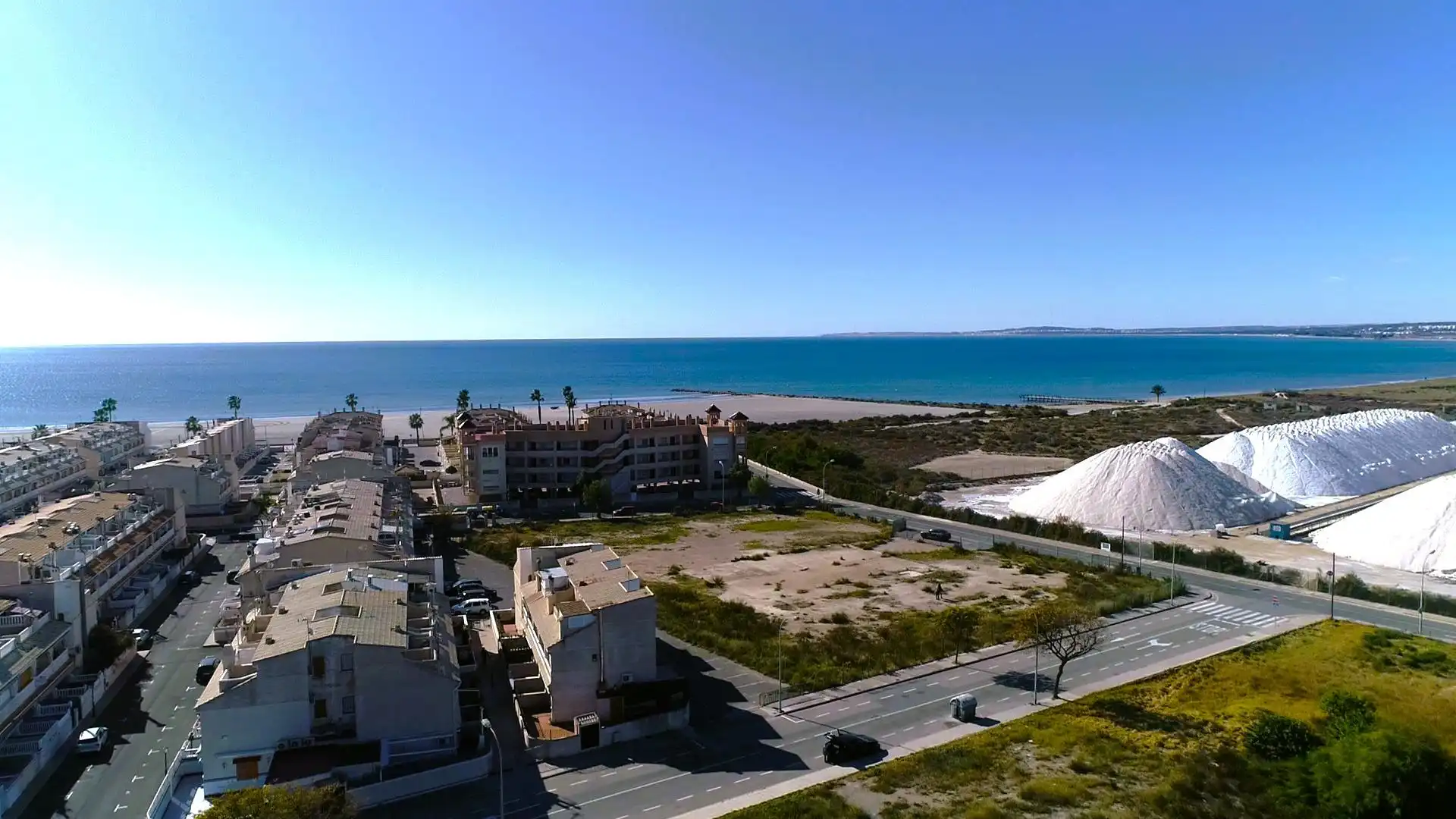 Vista exterior de Apartament en venda en Santa Pola amb Calefacció, Terrassa i Jacuzzi