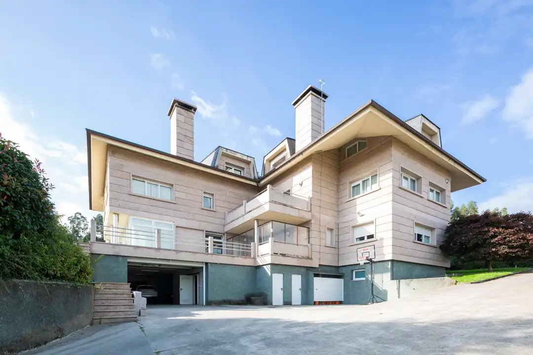 Exterior view of Houses for sale in Bergondo  with Heating, Private garden and Terrace