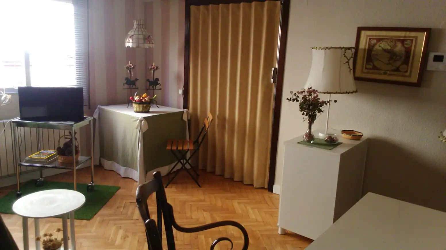 Comedor de Apartamento de alquiler en Zaragoza con Calefacción, Parquet y Amueblado