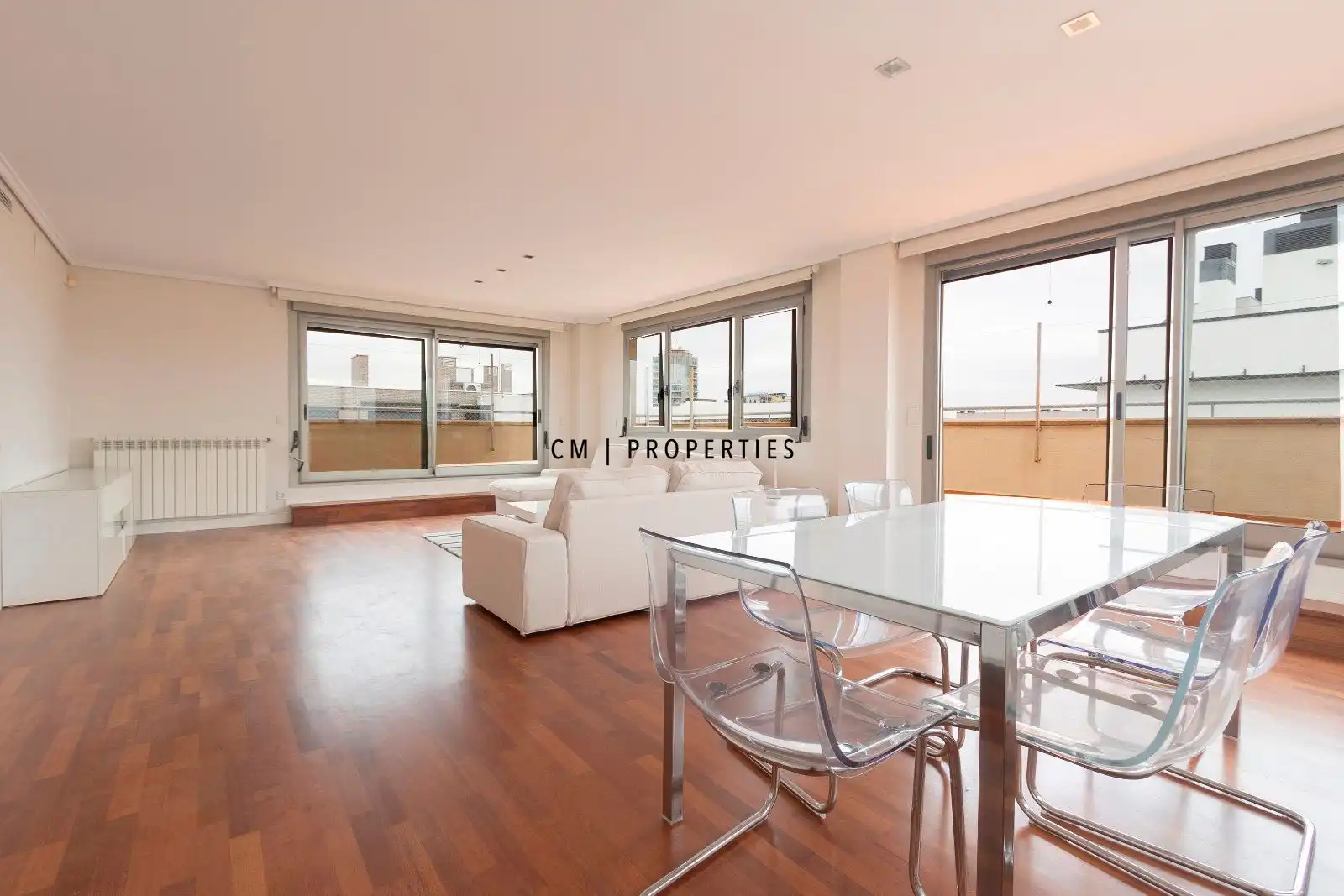Exterior view of Duplexes for sale in Valencia  with Air Conditioner, Heating and Parquet flooring
