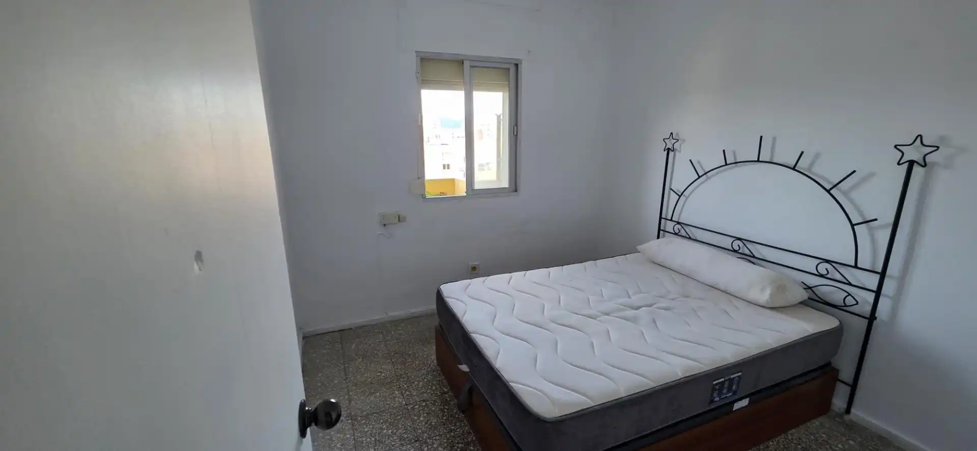 Bedroom of Flat for sale in Algeciras