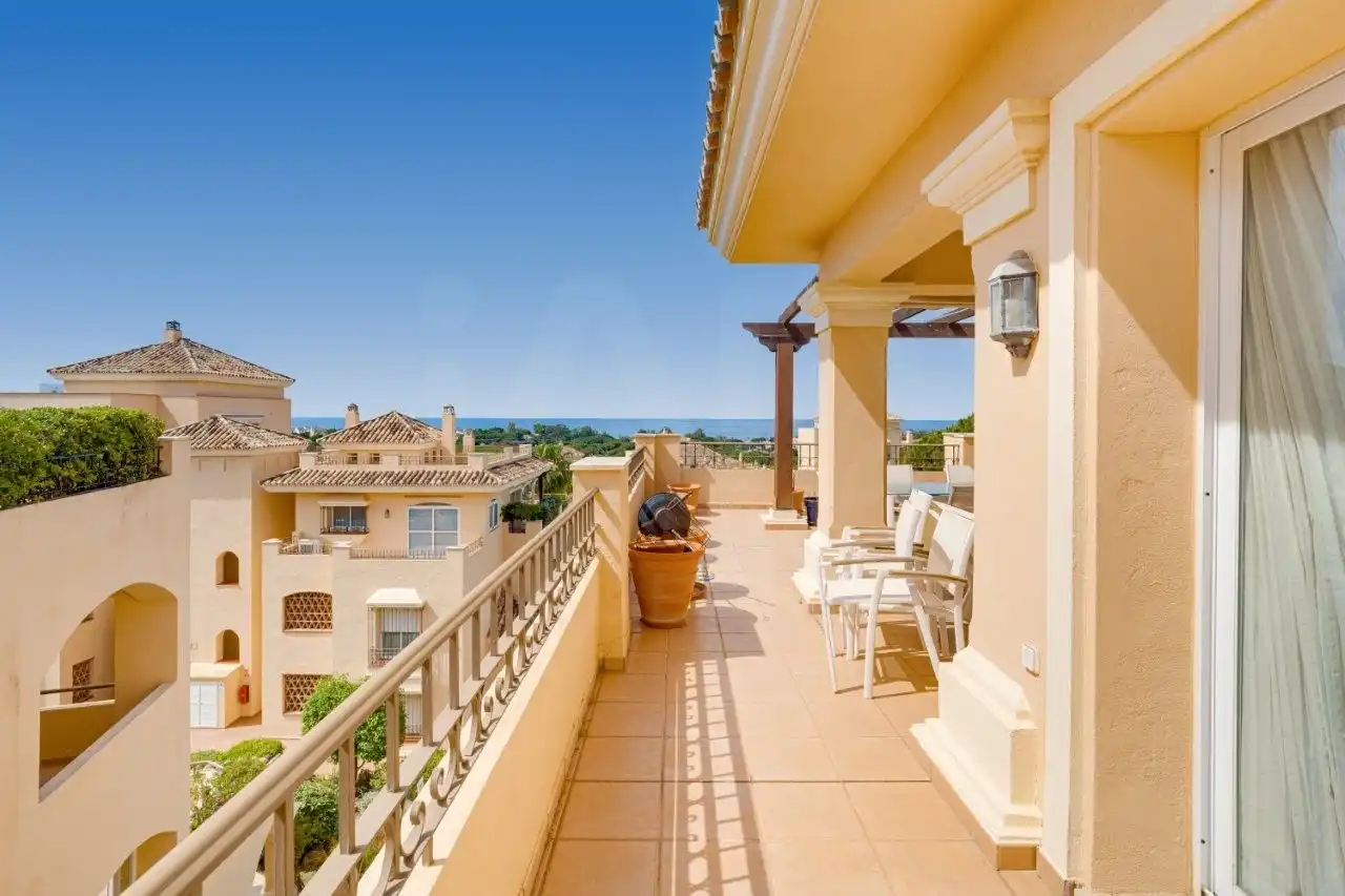 Piso con piscina en venta en Elviria - Cabopino, imagen 14