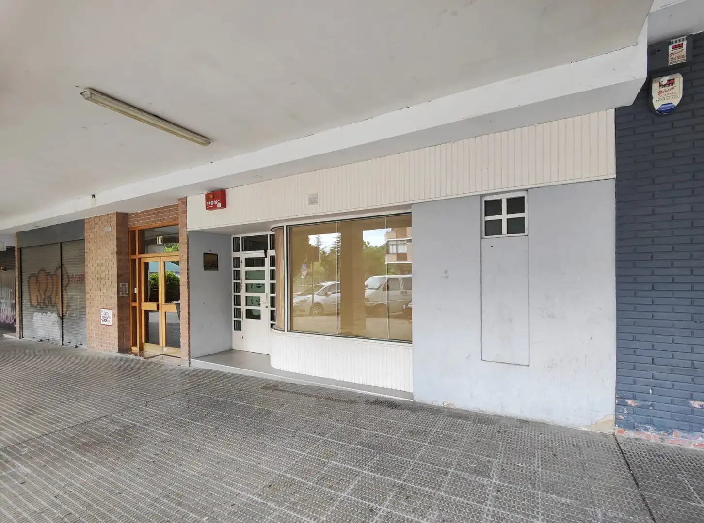 Local en venta en Burlada / Burlata
