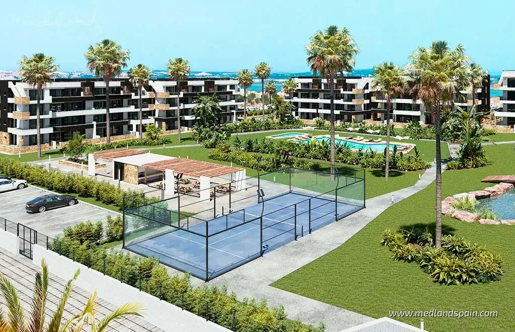 Apartamento con piscina en venta en Zona Carrefour - Urbanizaciones, imagen 4