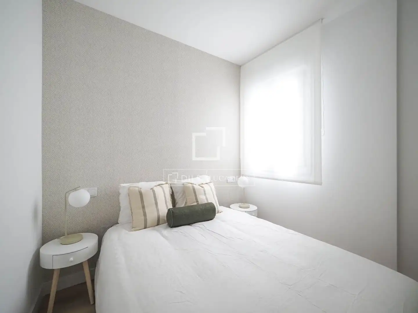 Schlafzimmer von Wohnung zum Verkauf in Madrid mit Klimaanlage, Möbliert und Balkon