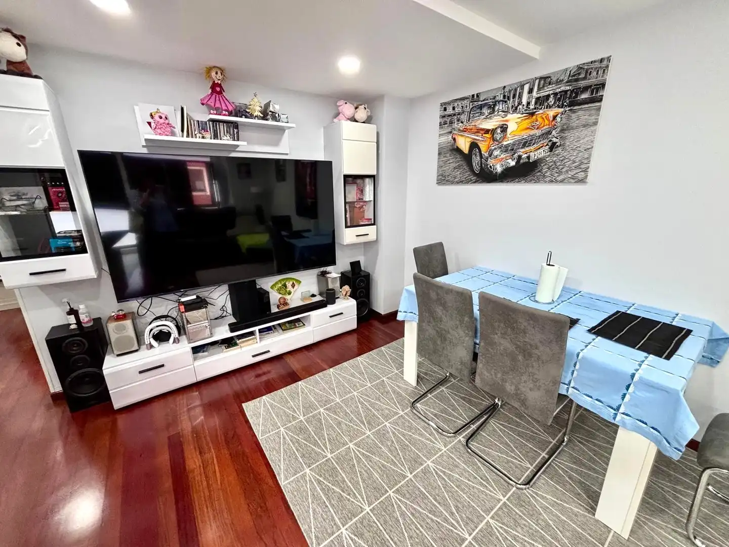 Sala de estar de Piso en venta en Gijón  con Calefacción, Parquet y Terraza