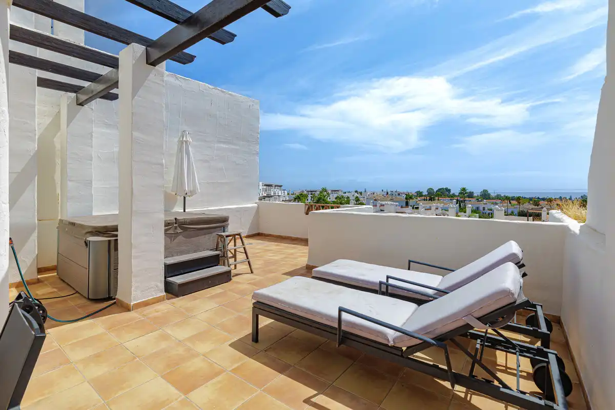 Duplex con ascensore in vendita a Estepona Pueblo, imagen 2