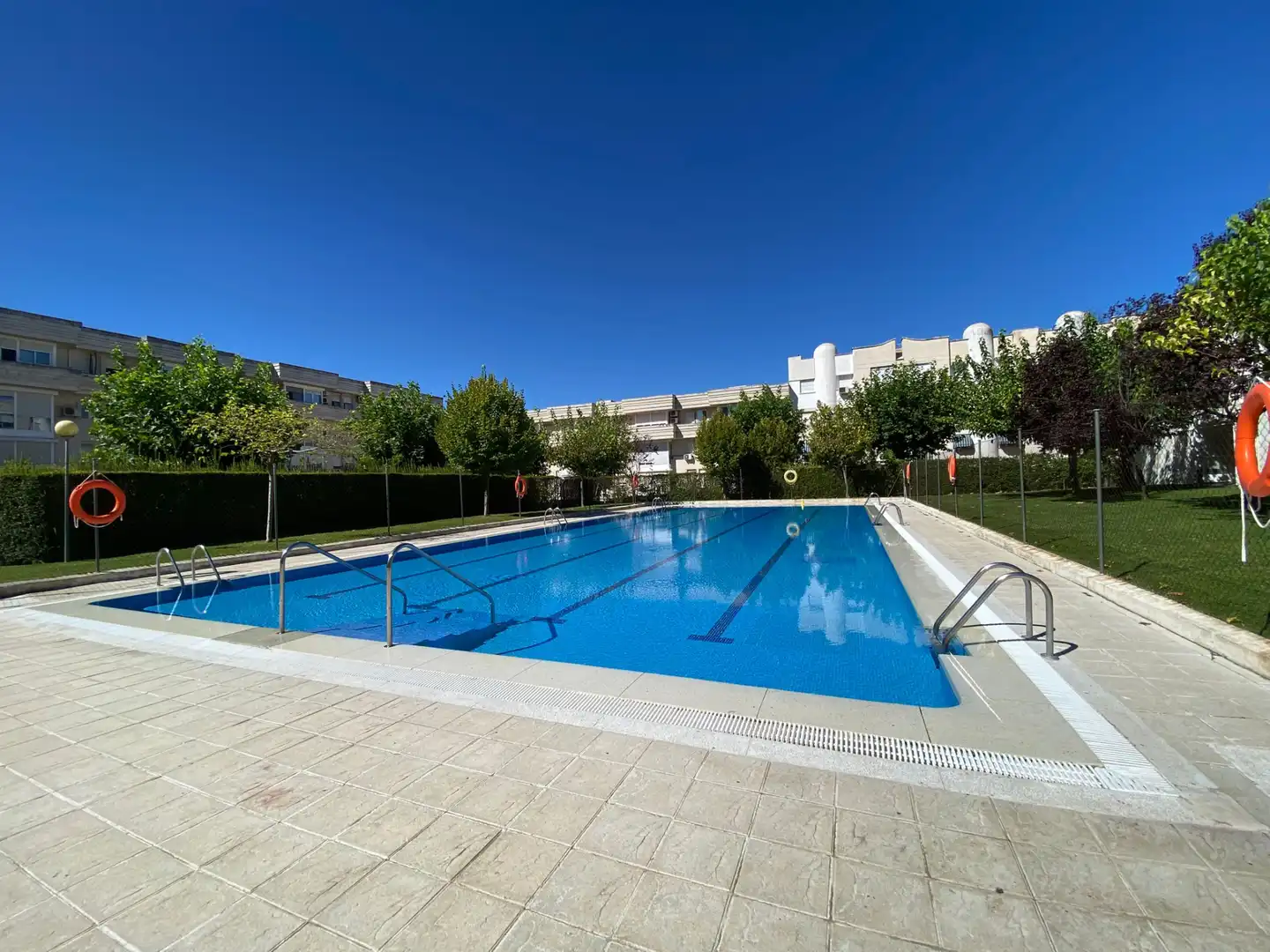 Swimming pool of Flat for sale in Parla  with Heating, Private garden and Furnished