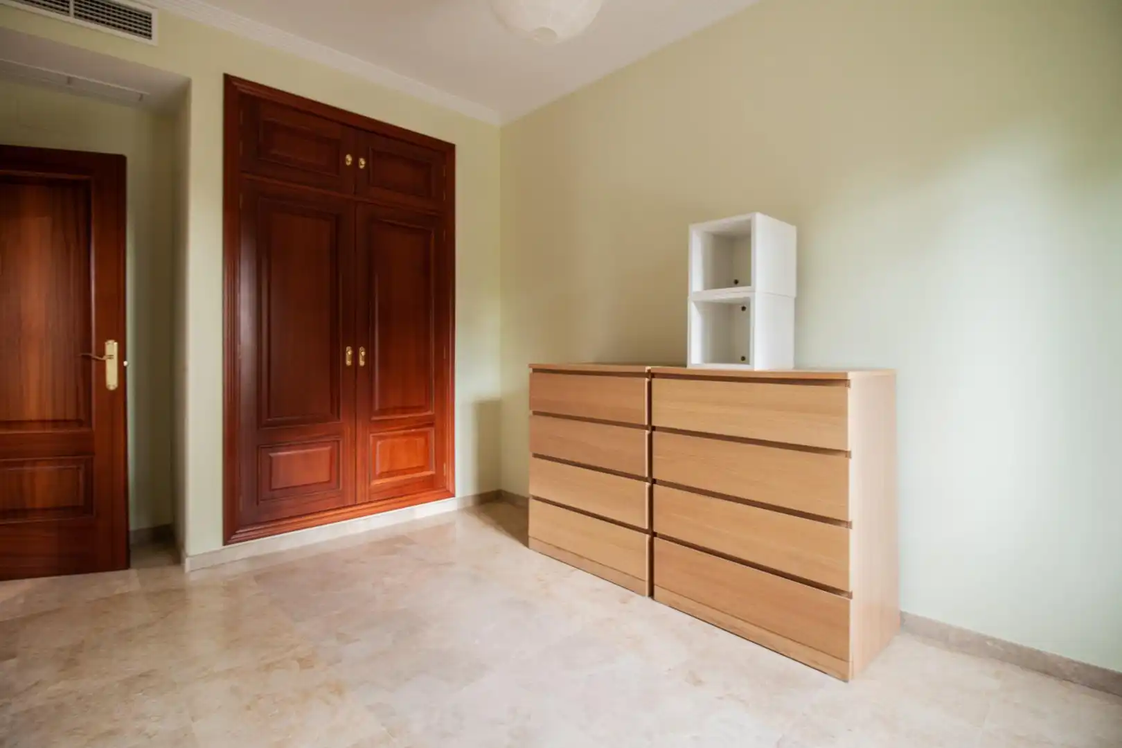Dormitori de Casa o xalet de lloguer en Palomares del Río, Sevilla