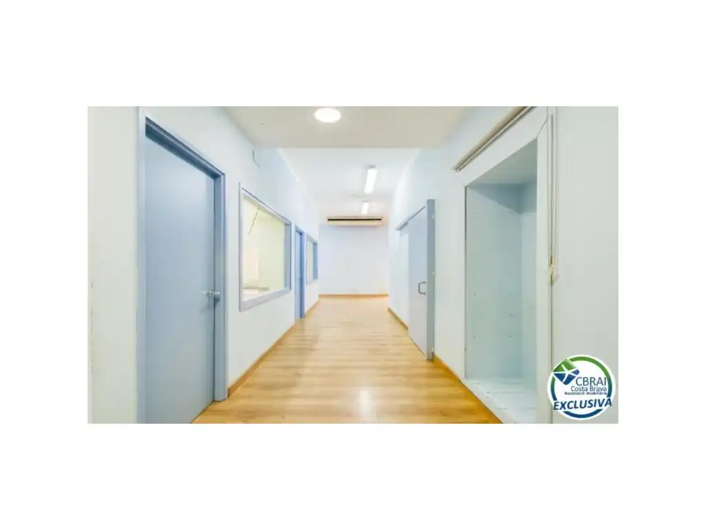 Local comercial en venda a Calle Del Dr Alexander Fleming 8, imagen 2