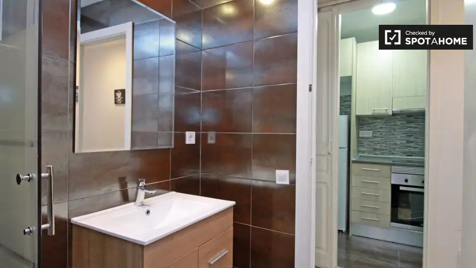 Flat with terrace to rent in Sants - Montjuïc, imagen 14