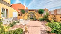 Jardí de Casa o xalet en venda en La Pobla de Vallbona amb Calefacció, Jardí privat i Terrassa