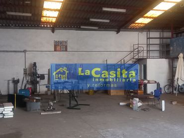 Nave industrial en venta en Calle Olivo