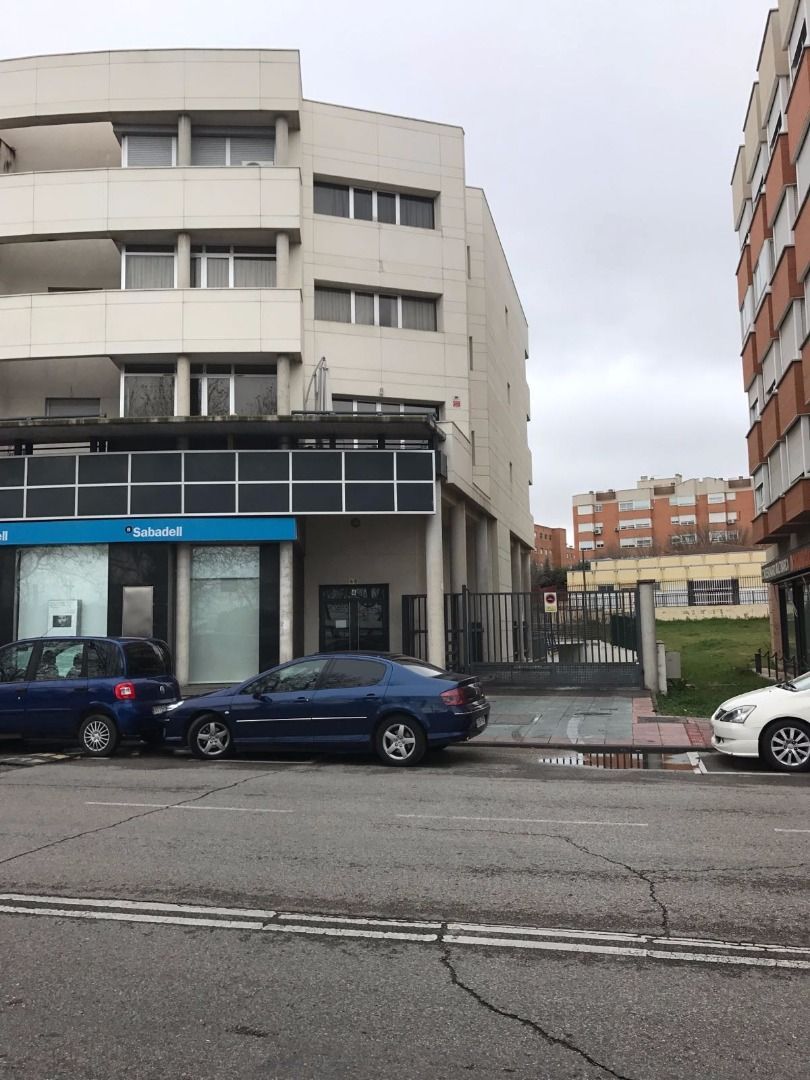 Garatge en venda a Calle de Pinto, 85, Pintores - Ferial