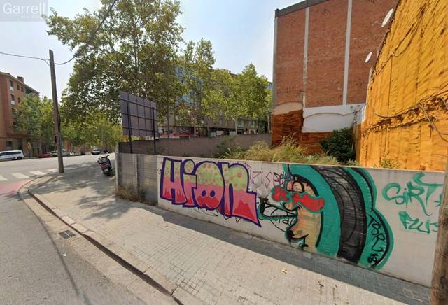 Terreno residencial en Venta en CL LARRA DE 
 SABADELL (BARCELONA) en Can Rull
