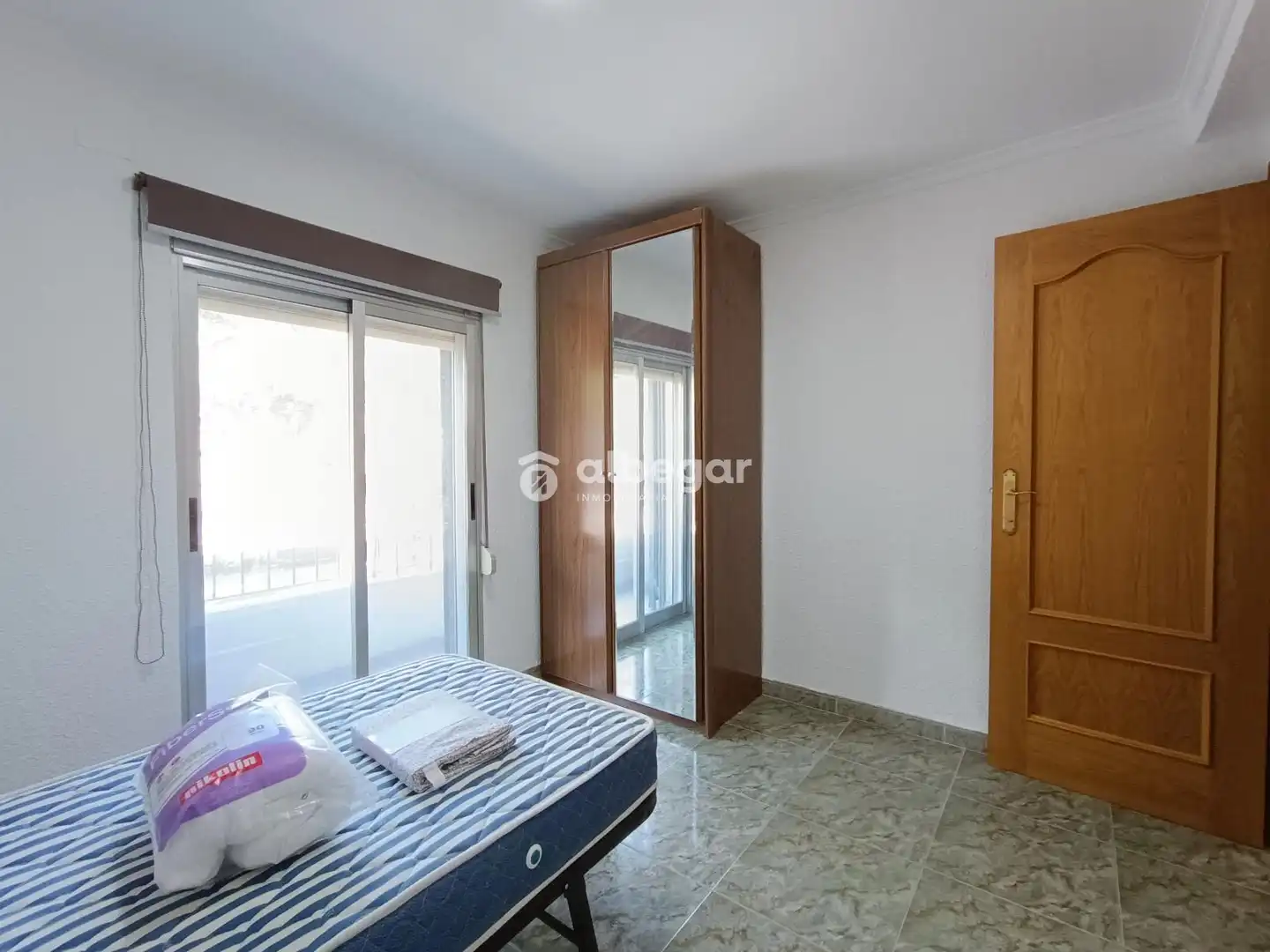 Schlafzimmer von Wohnung zum Verkauf in Valencia mit Klimaanlage und Möbliert
