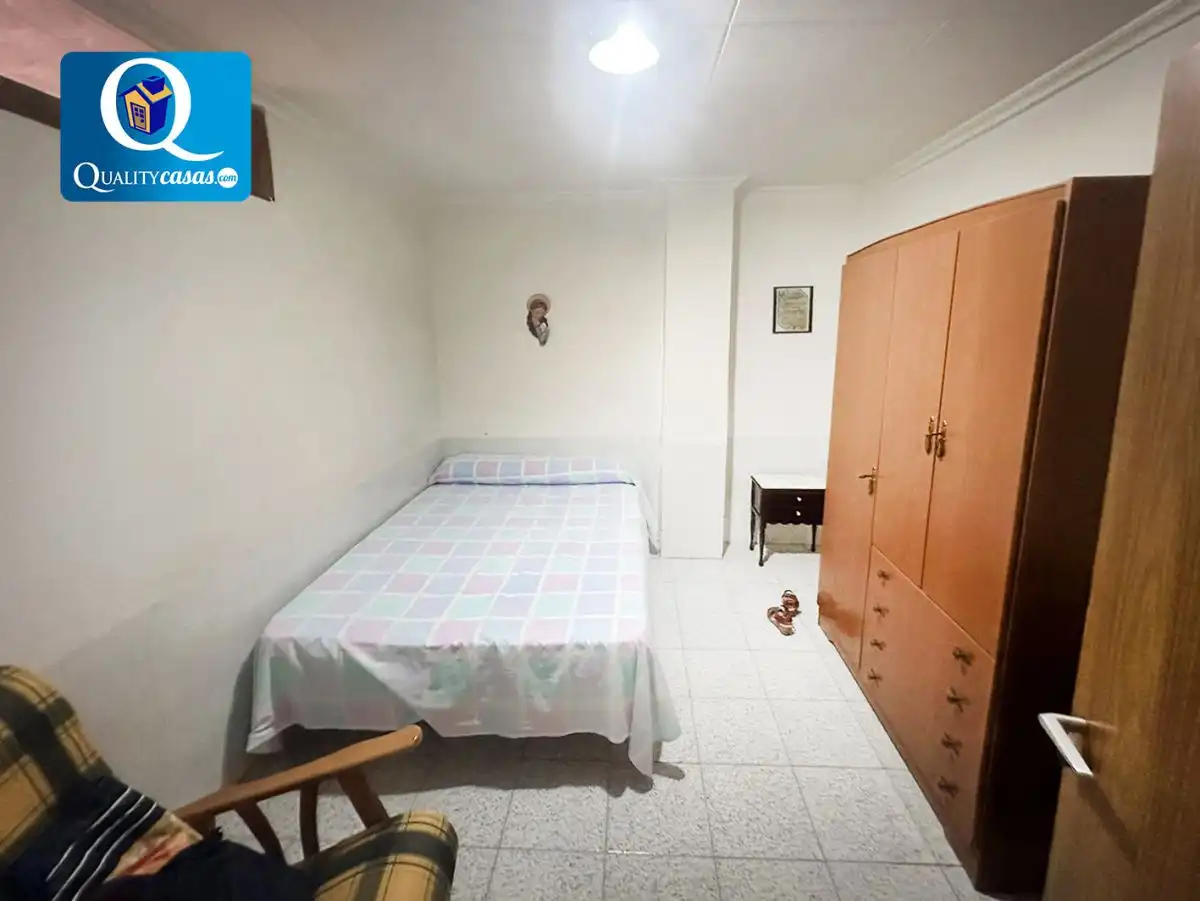 Habitación de Casa o chalet en venta en Crevillent con Terraza