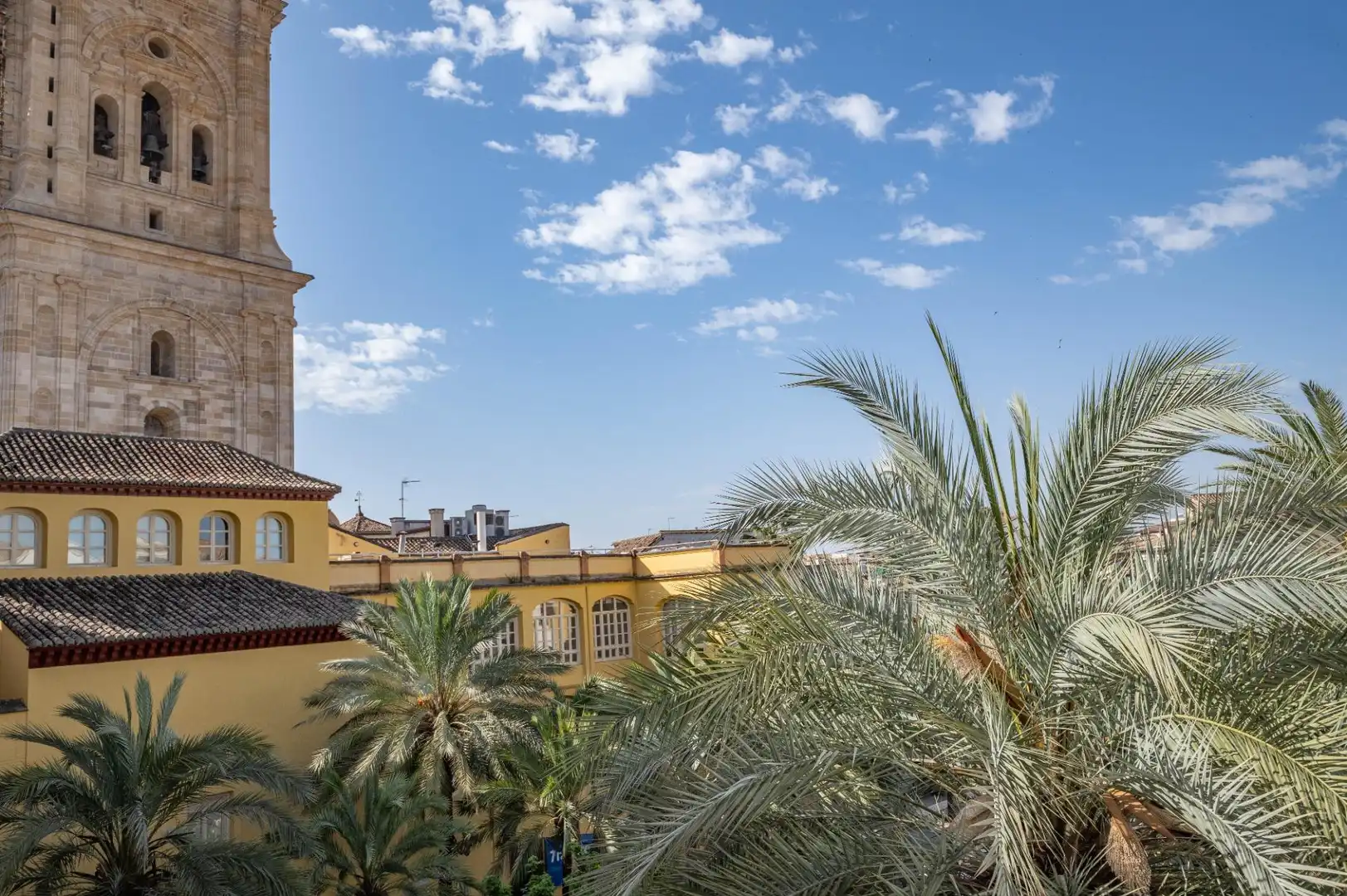 Vista exterior de Apartament en venda en Granada amb Aire condicionat, Calefacció i Terrassa