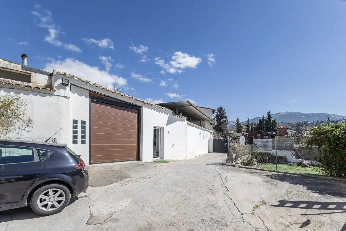 Haus mit Garten zum Verkauf in Barrio de la Vega, imagen 48