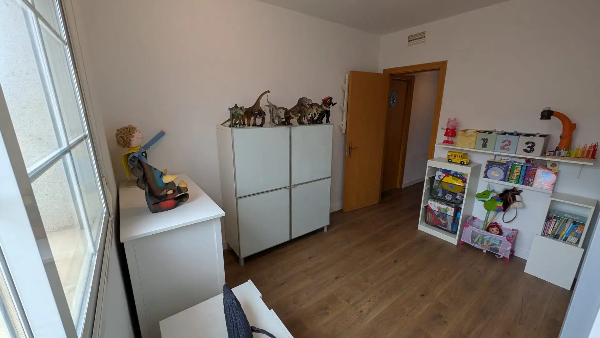 Casa adosada en venta en La Pobla de Vallbona con Aire acondicionado, Calefacción y Jardín privado