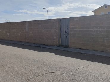 Terreno residenziale in vendita a Calle Fermoselle 1