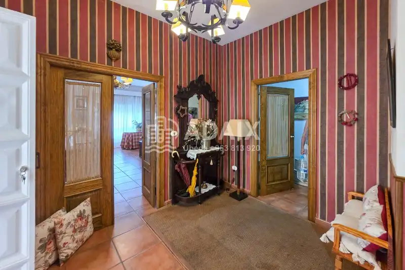 Finca rústica en venta en Úbeda con Terraza, Trastero y Balcón