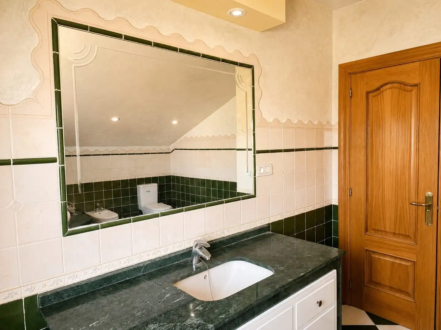 Baño de Casa o chalet en venta en Villarcayo de Merindad de Castilla la Vieja con Jardín privado y Balcón