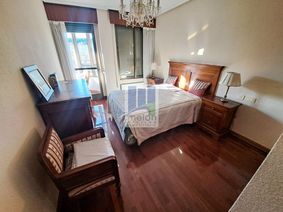 Piso en venta en GUARDIA CIVIL, Reyes Católicos, Centro