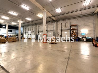 Nau industrial de lloguer a Puig dels Tudons