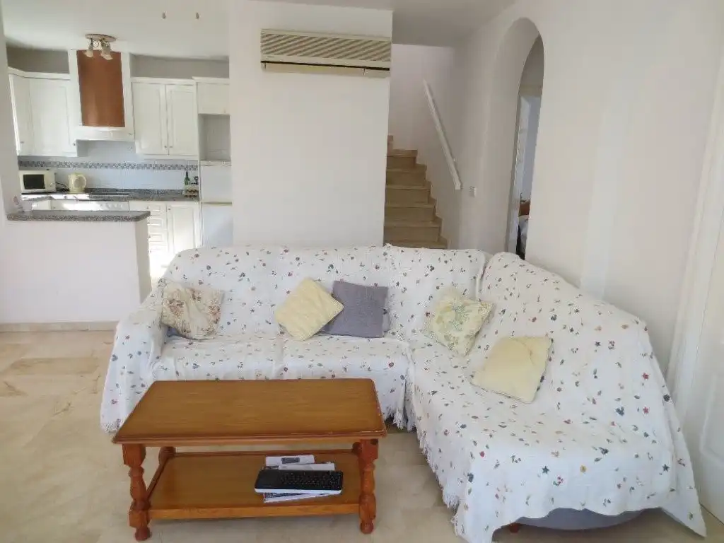 Casa amb piscina en venda a Calle Cadiz 9, imagen 5