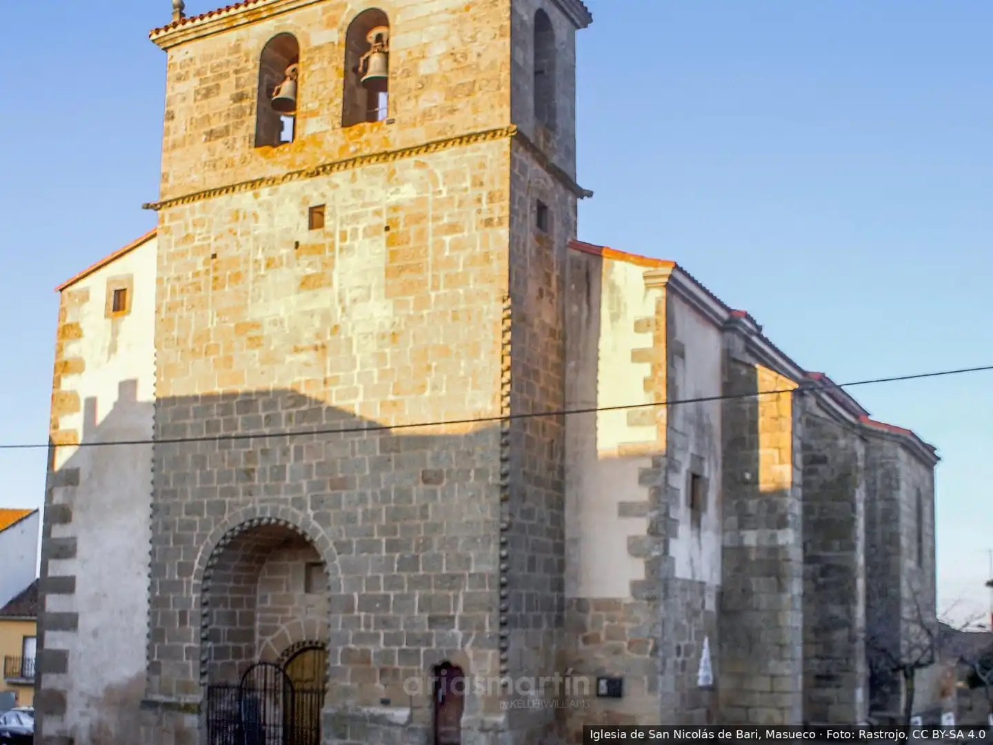 Exterior view of Houses for sale in Masueco, Salamanca