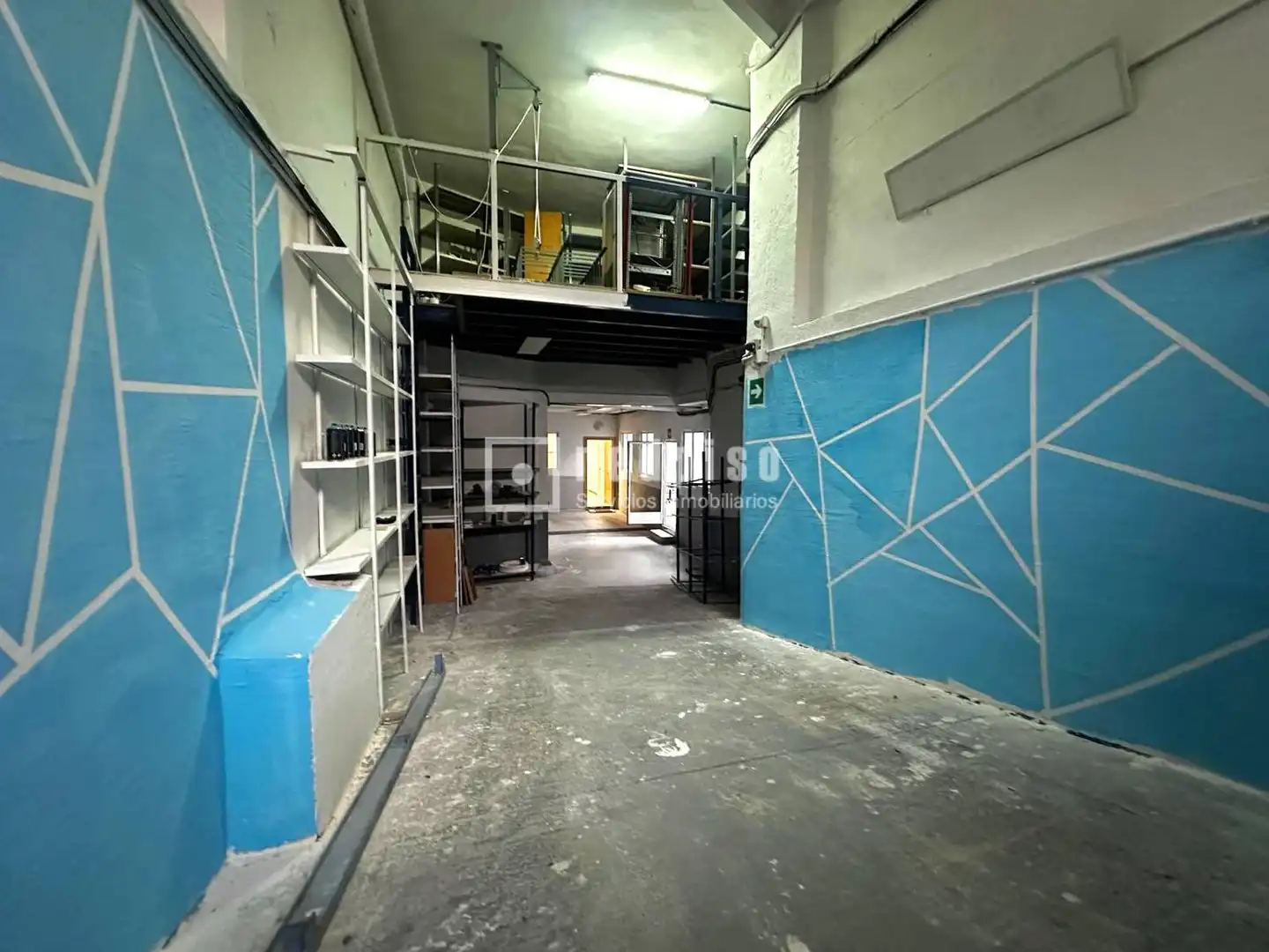 Local en venta en Madrid con Aire acondicionado y Alarma