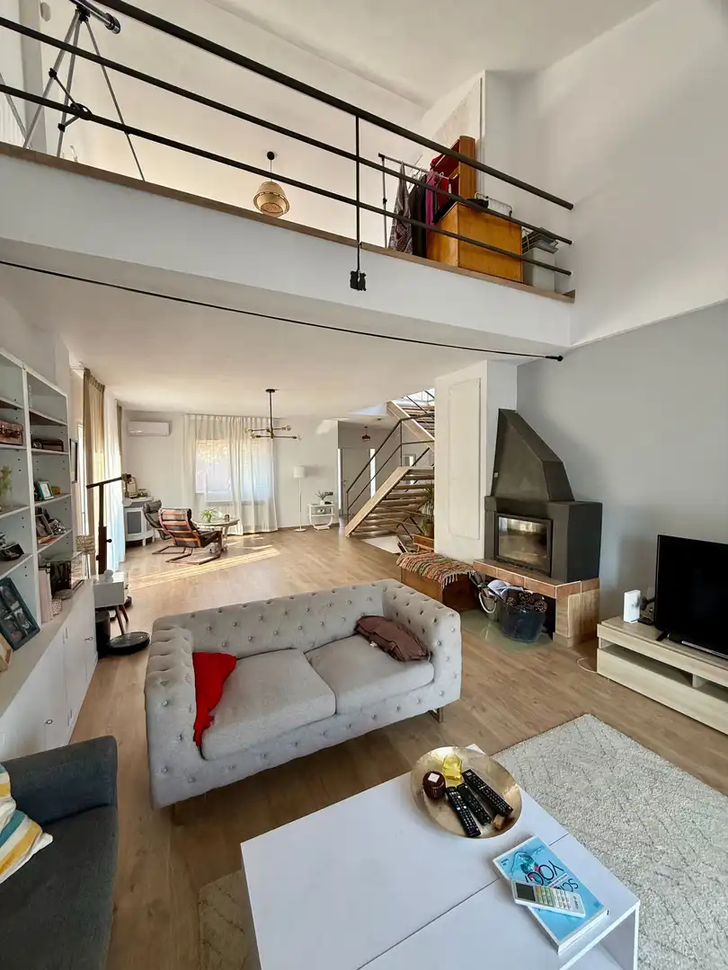 Sala d'estar de Casa o xalet de lloguer en Boadilla del Monte amb Aire condicionat i Piscina