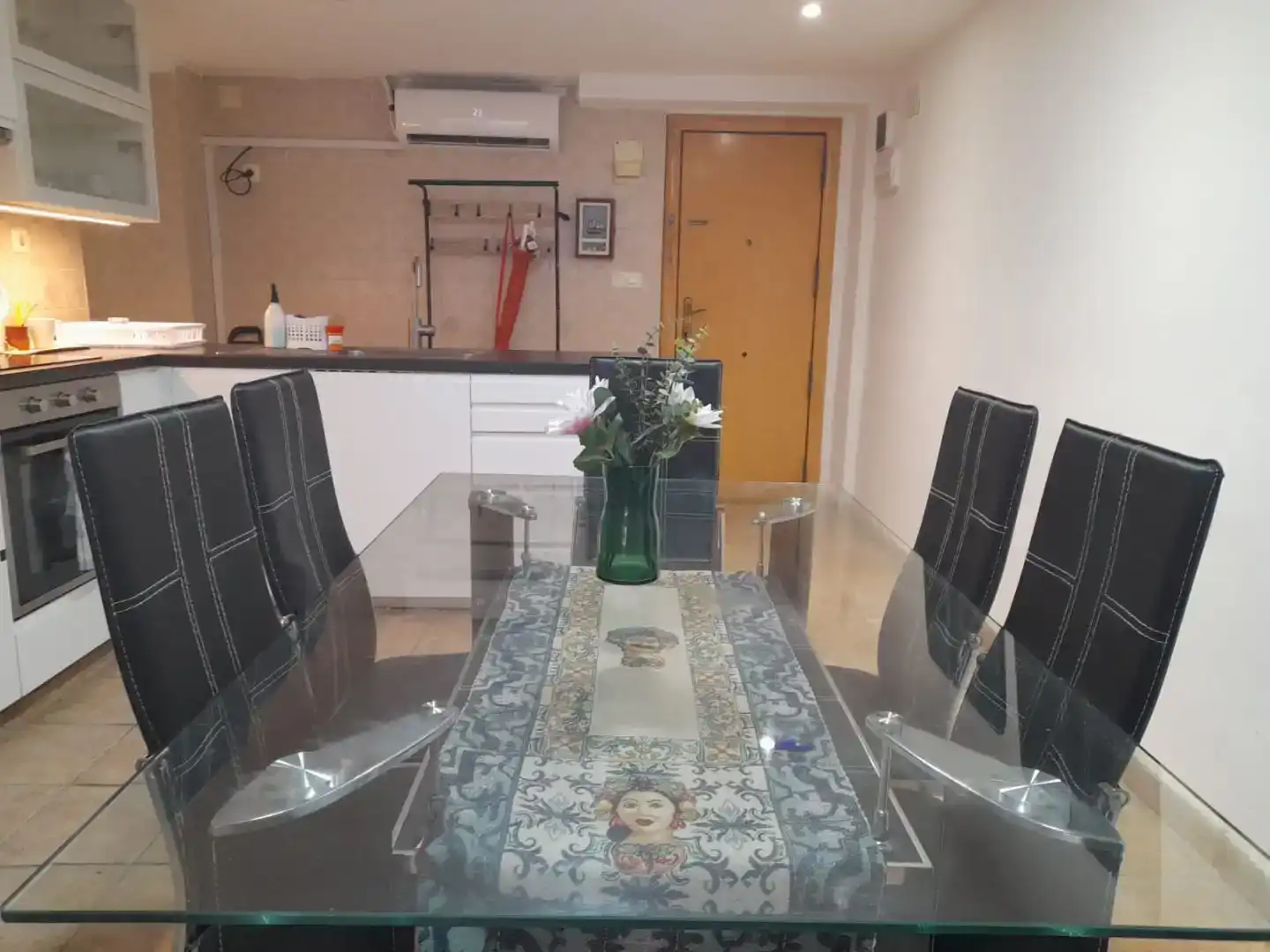Dining room of Flat for rent in  Valencia Capital  with Air Conditioner