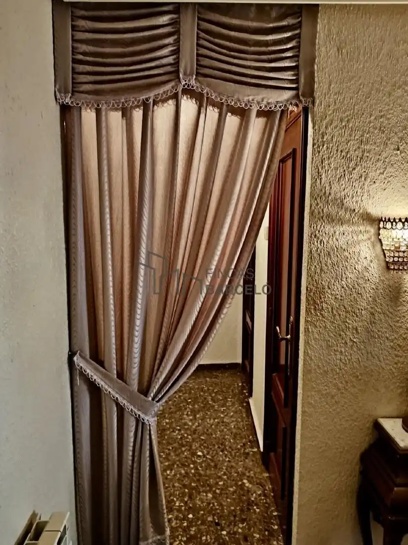 Casa adosada en venta en Tauste