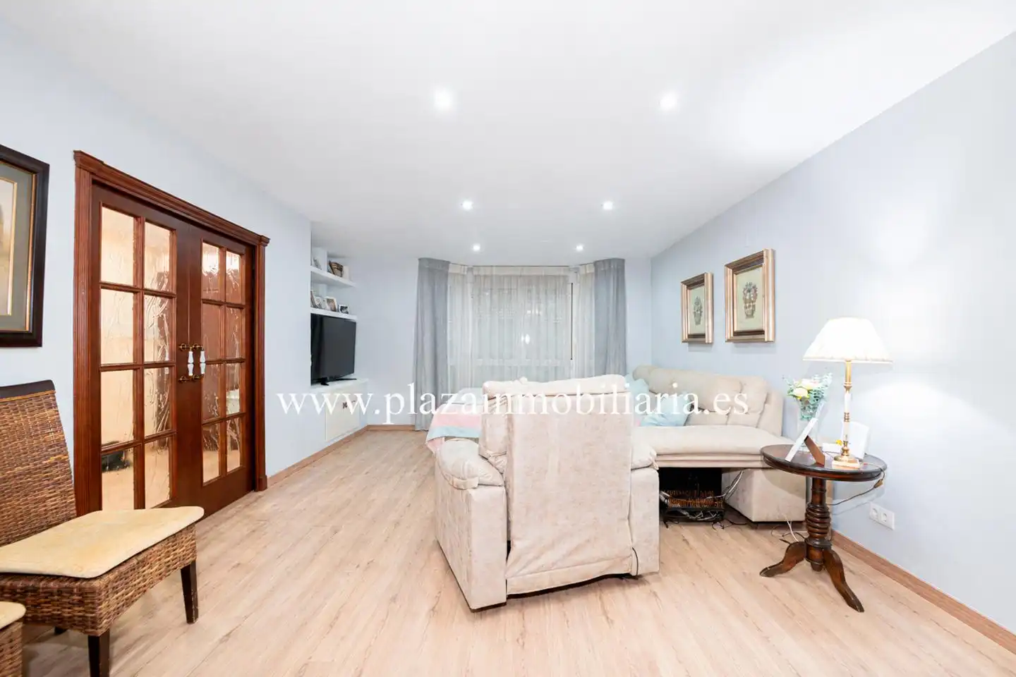 Sala de estar de Casa o chalet en venta en Lucena con Aire acondicionado, Parquet y Terraza