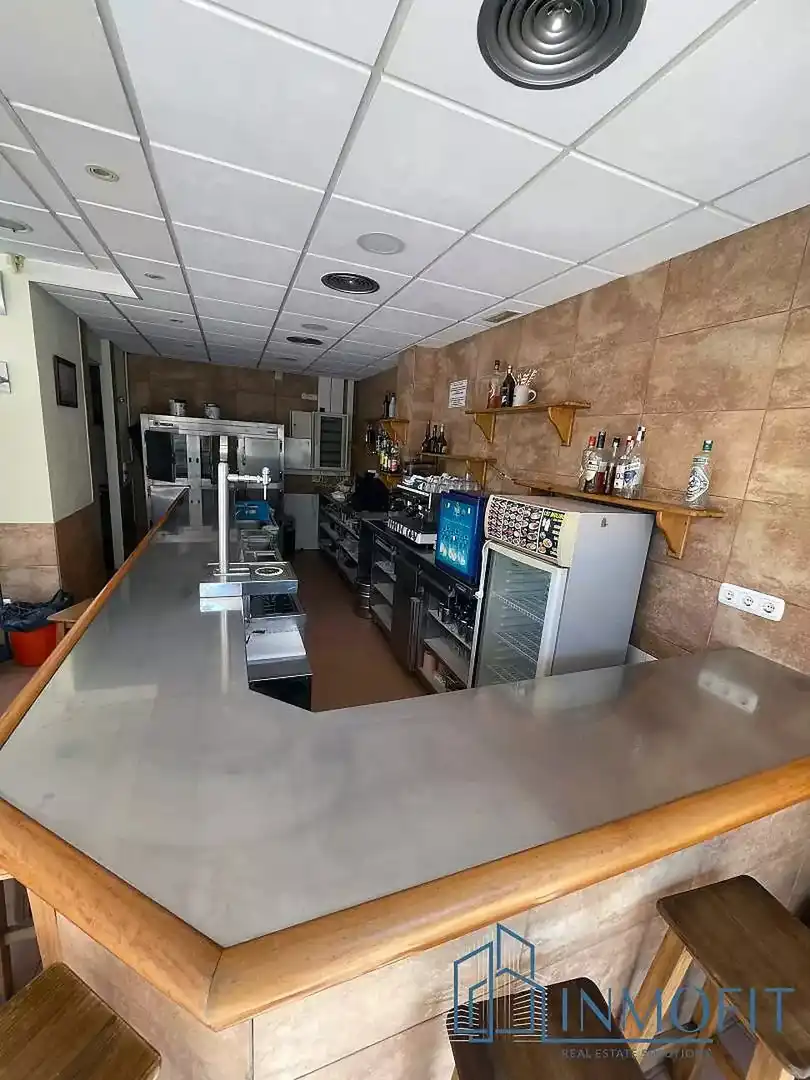 Local comercial en venta en El Molí-El Rieral, imagen 10