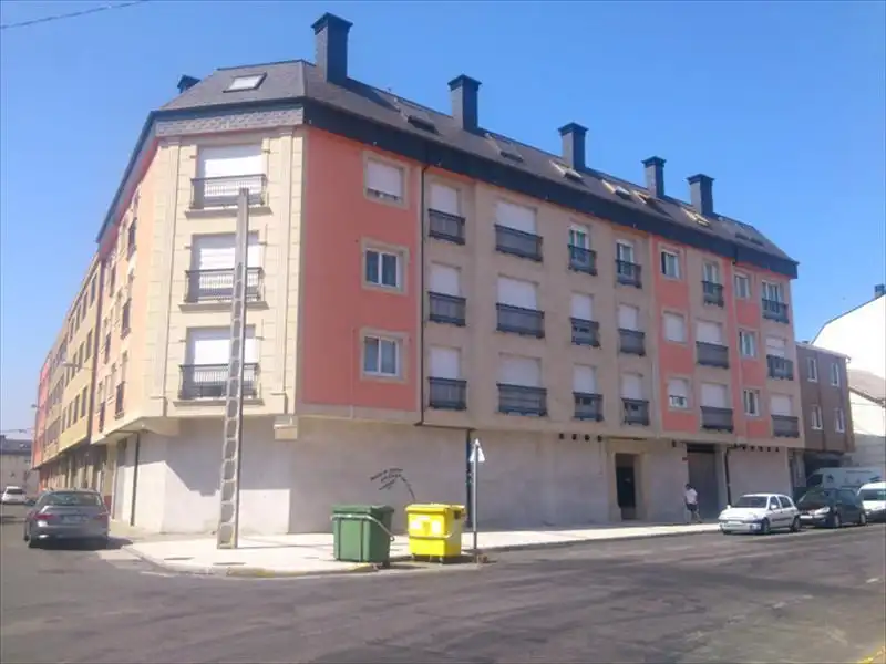 Local comercial en venda a Avenida Souto Vizoso 34