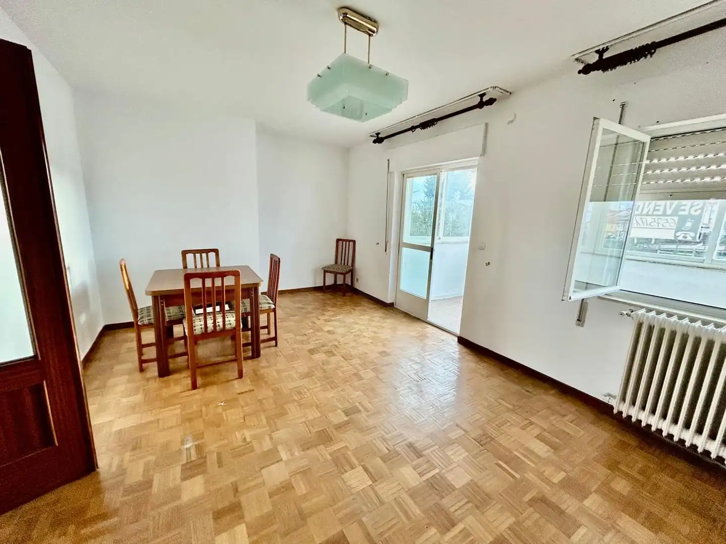 Sala de estar de Ático en venta en La Bañeza  con Calefacción y Terraza
