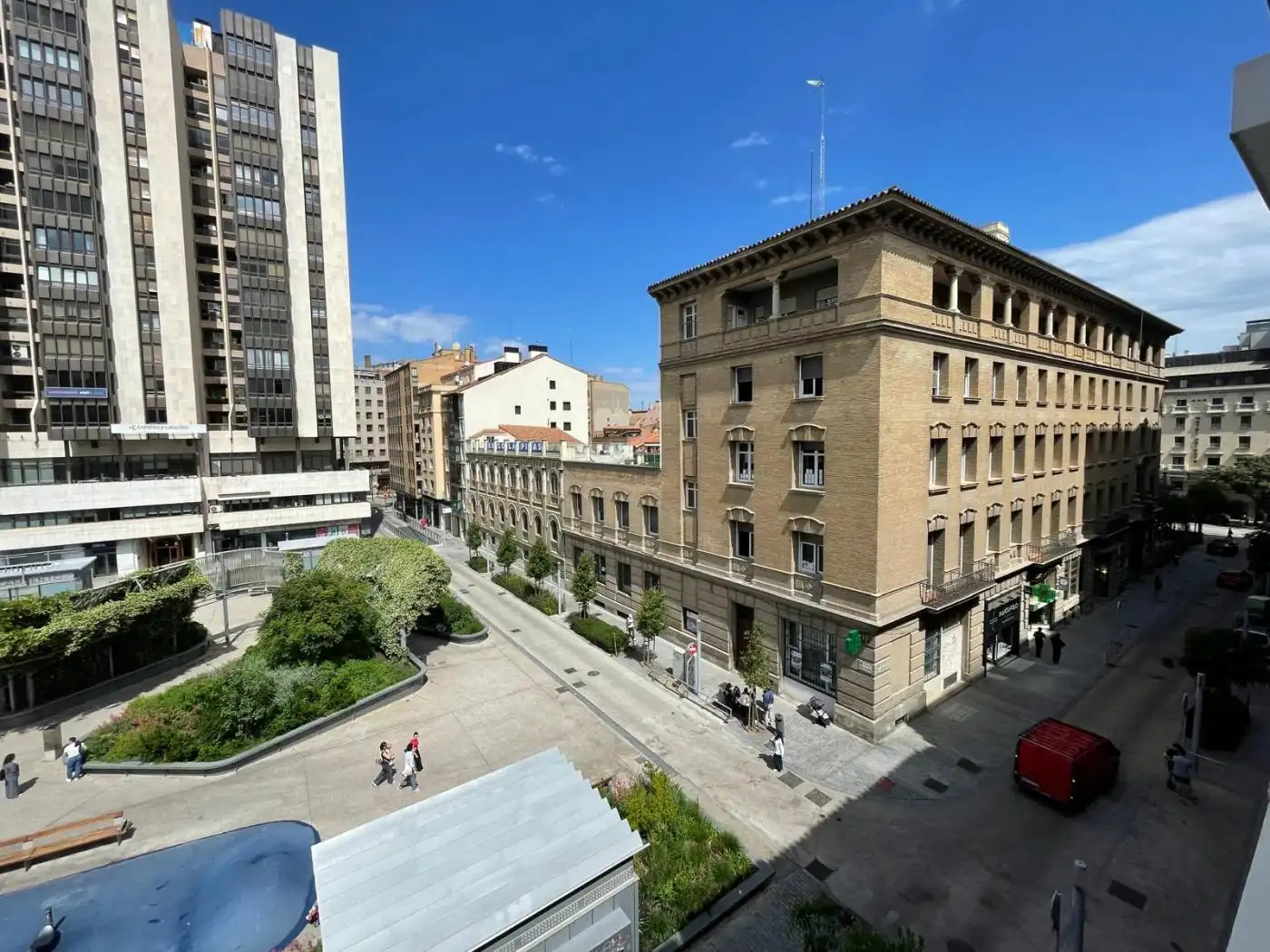 Vista exterior de Dúplex en venda en Zaragoza amb Aire condicionat, Calefacció i Parquet
