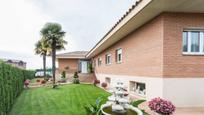 Jardí de Casa o xalet en venda en Orís amb Aire condicionat, Jardí privat i Terrassa