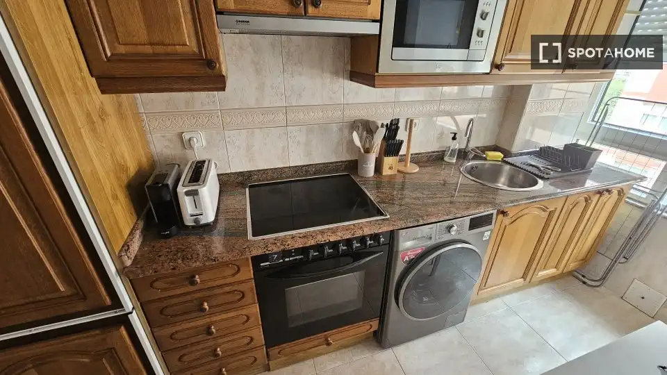 Kitchen of Apartments for share in Santander  with Air Conditioner, Heating and Terrace