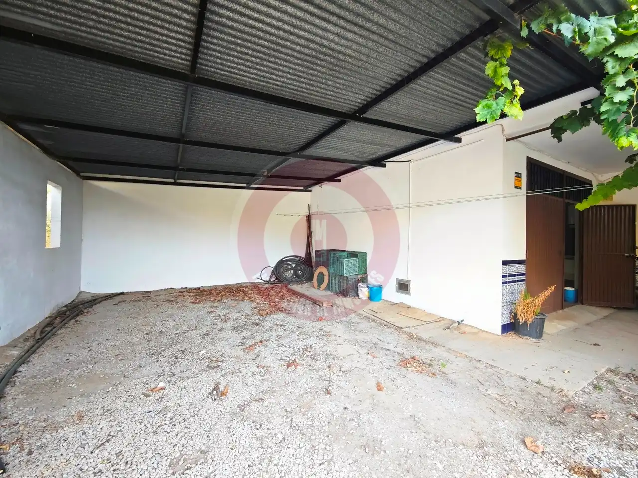 Aparcament de Finca rústica en venda en Comares amb Terrassa