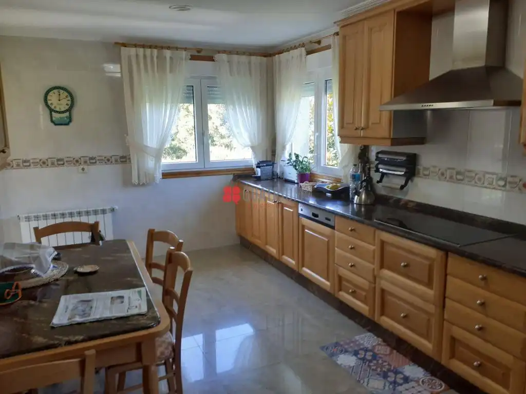 Cocina de Casa o chalet en venta en Santiago de Compostela  con Calefacción, Terraza y Trastero