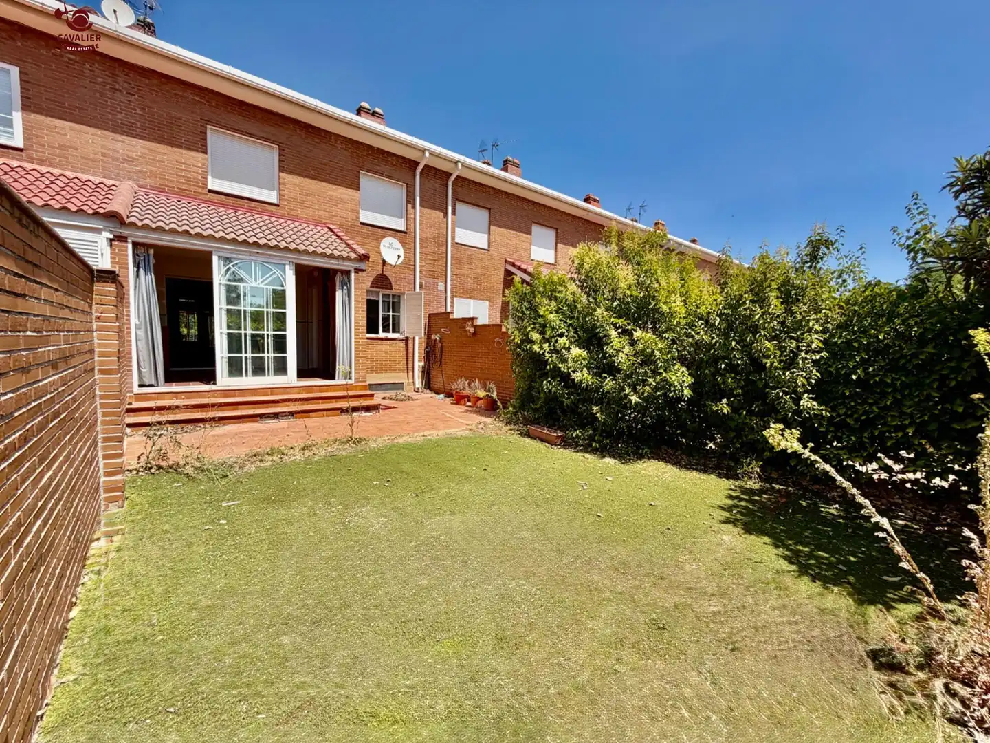 Jardí de Casa adosada en venda en Guadarrama amb Calefacció, Jardí privat i Traster