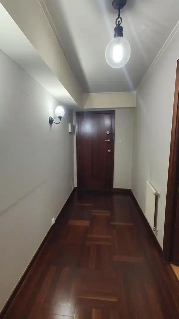 Piso en venta en Vigo  con Calefacción, Trastero y Balcón