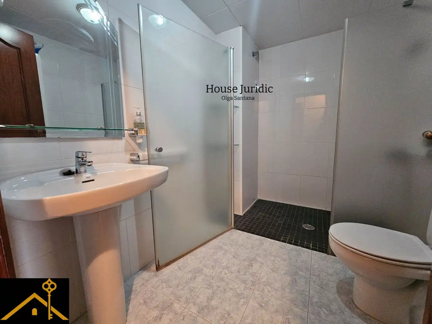 Baño de Piso en venta en Mataró con Calefacción