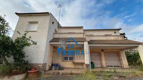 105.000 INMOBILIARIA LA MANCHA VENDE CASA EN FUENSANTAALBACETE