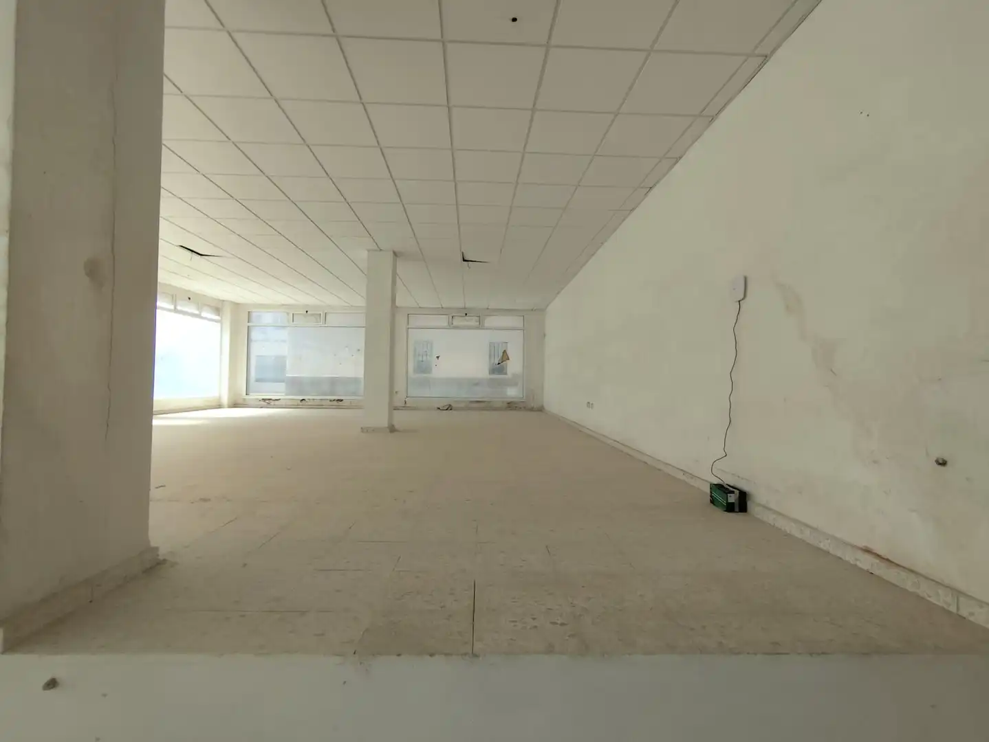 Business premises for sale in Avenida de la Paz, imagen 8